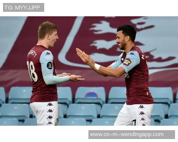 利物浦主场迎战贺芬咸期待精彩对决双方球员状态火热争夺胜利荣耀